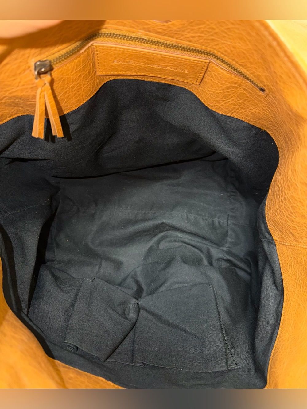 BALENCIAGA Tan Leather Sunday Bag - Picture 13 of 16